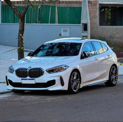 BMW M 135i 2.0 16V TURBO GASOLINA XDRIVE AUTOMÁTICO BMW M 135i 2.0 16V TURBO GASOLINA XDRIVE AUTOMÁTICO